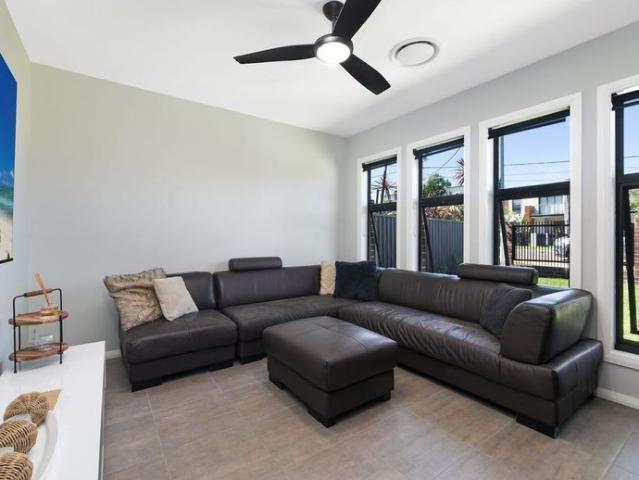 $2100 a week with NO OTHER BILLS!