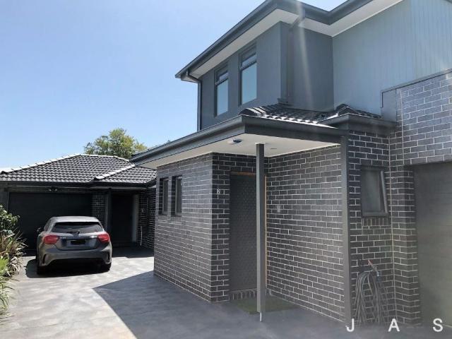 2/100 Blackshaws Road, South Kingsville | Jas Stephens