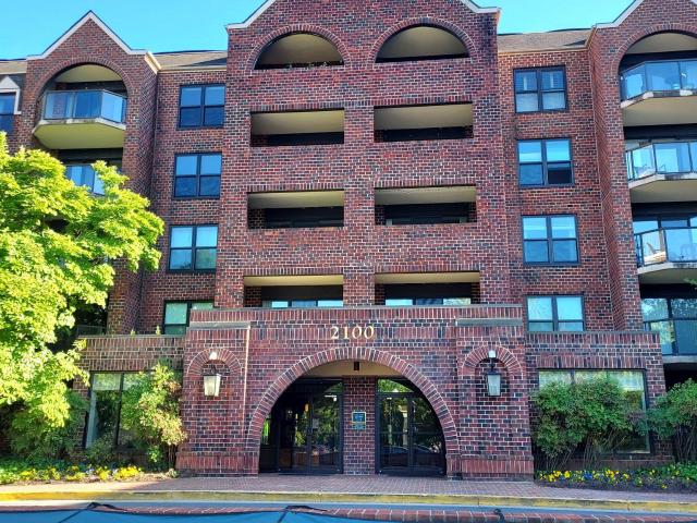 2100 Langston Blvd, Unit 425, Arlington, VA 22201 | MLS #VAAR2072