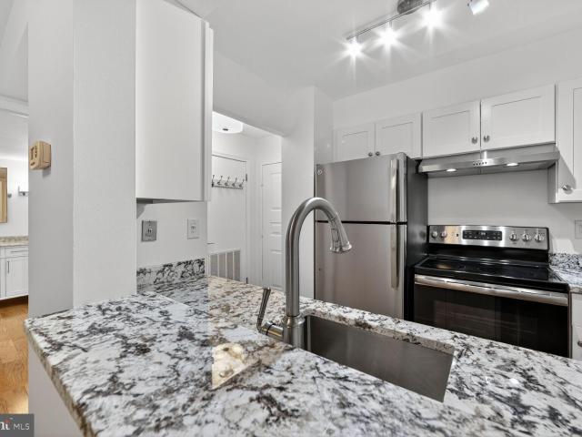 2100 Langston Blvd, Unit 339, Arlington, VA 22201 | MLS #VAAR2072