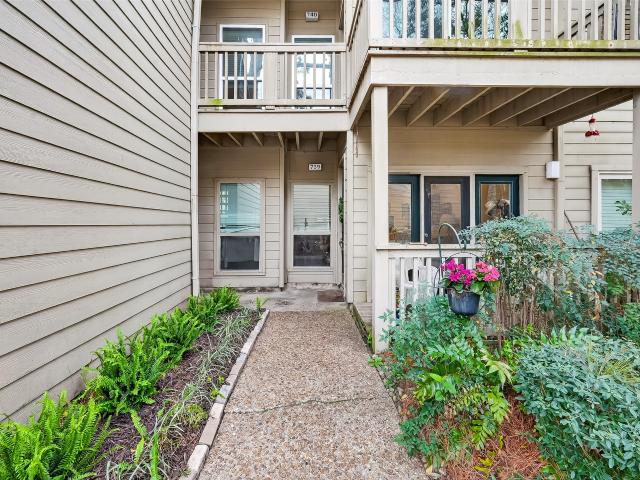 2100 Tanglewilde St, Unit 740, Houston, TX 77063 | MLS #50120