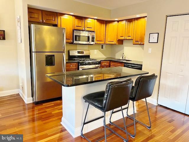 2101 Chestnut Street # 517