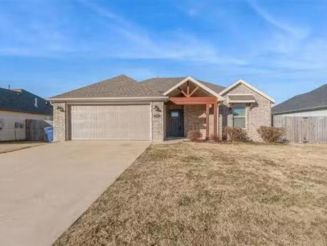 2101 E ENDURA PARK DR, SILOAM SPRINGS, AR 72761
