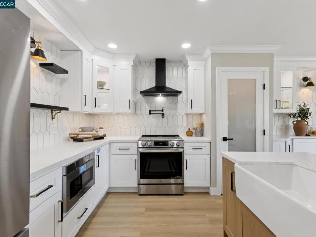 2101 Golden Rain Rd, Unit 14, Walnut Creek, CA 94595 | MLS #41128