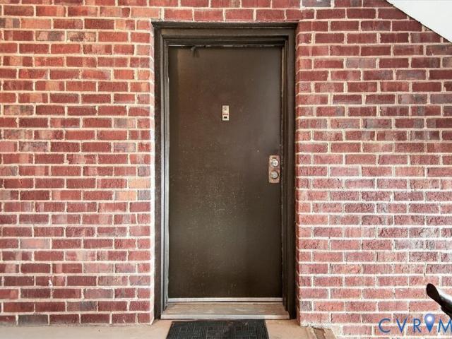 2101 Turtle Creek Drive 8
