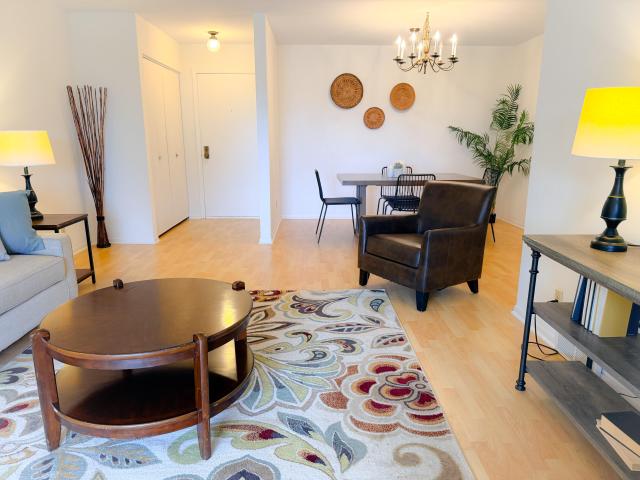 2101 W Good Hope Rd, Unit 102