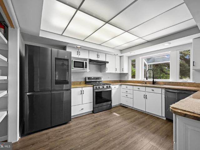 21020 Burch Family Lane