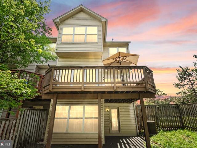 21020 Mossy Glen Terrace