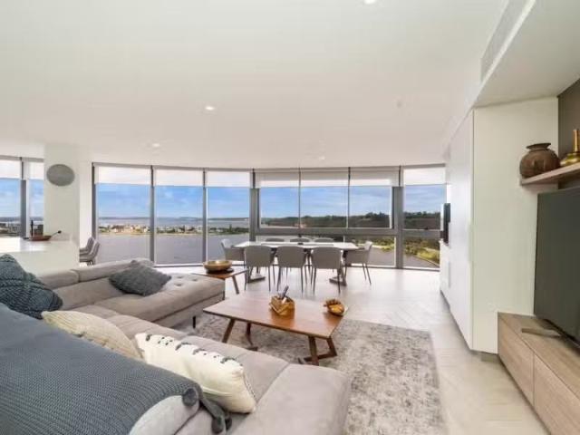 2102/11 Barrack Square, Perth Apartment for rent Listed by Am.