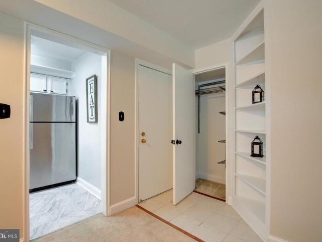 2102 N Scott Street # 109