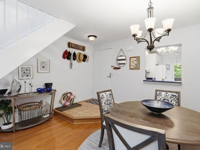2102 Chesapeake Harbour Drive E # 202