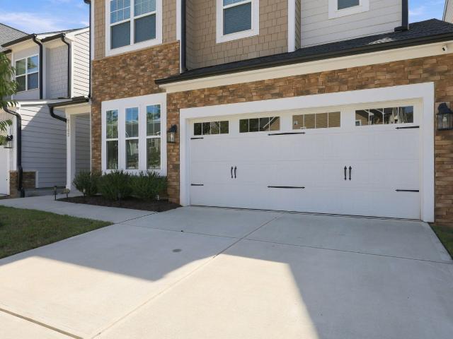 2102 Goudy Drive
