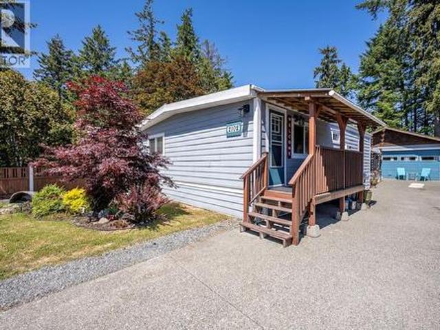 2102 Stadacona Dr, Comox, BC, V9M 3P7 house for sale | Listing ID 1051 | Royal LePage