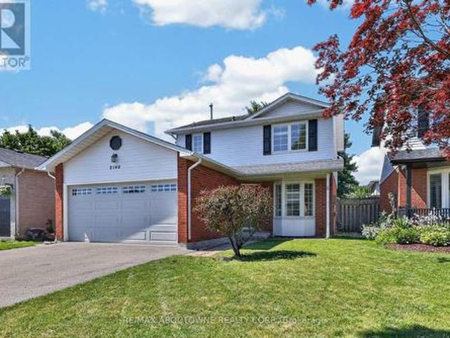2102 Salma Crescent, Burlington, ON, L7M 3T1 house for sale | Listing ID W13620 | Royal LePage