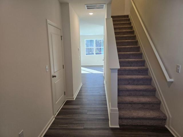2102 Trailside Drive, Durham, US, NC