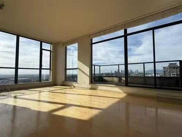 2102 7388 Sandborne Avenue, Burnaby, BC, V3N 5C4 Single Fami.