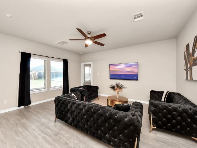 21034 Sunny Ravine Drive