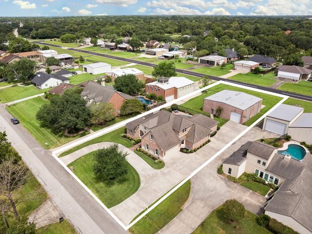 2103 Airline Drive