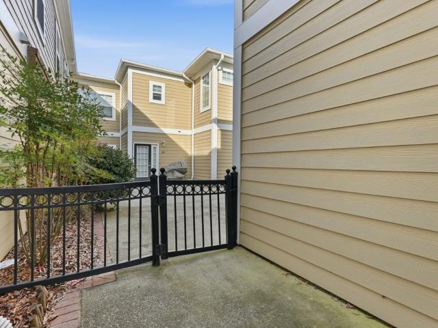 2103 Regency Court