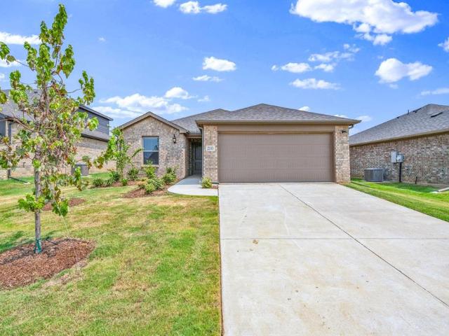 2103 Redwood