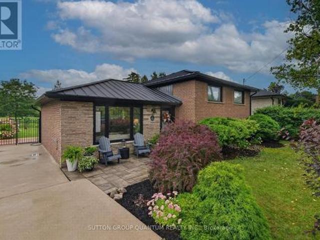 2103 Seabrook Drive, Oakville, ON, L6L 2T8 house for sale | Listing ID W13774 | Royal LePage