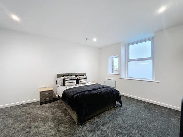 210 212 Sheffield Road, S70 4 bed house share to rent £520 pcm £120 pw