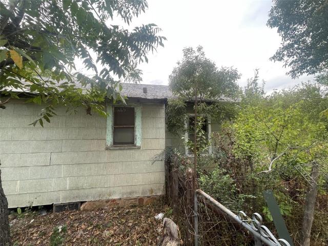 210 & 212 W 2nd Street