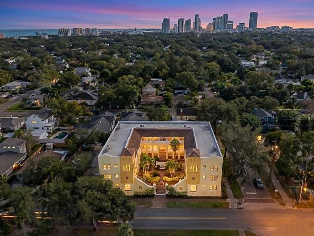 210 22nd Ave NE, Unit 15, St. Petersburg, FL 33704 | MLS #TB8466