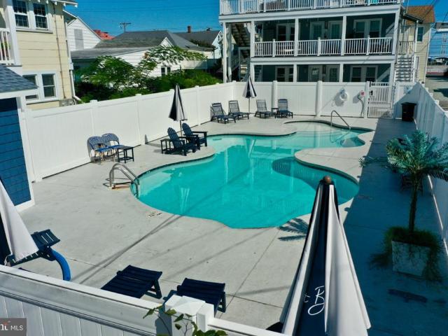 210 4Th Street # 4
