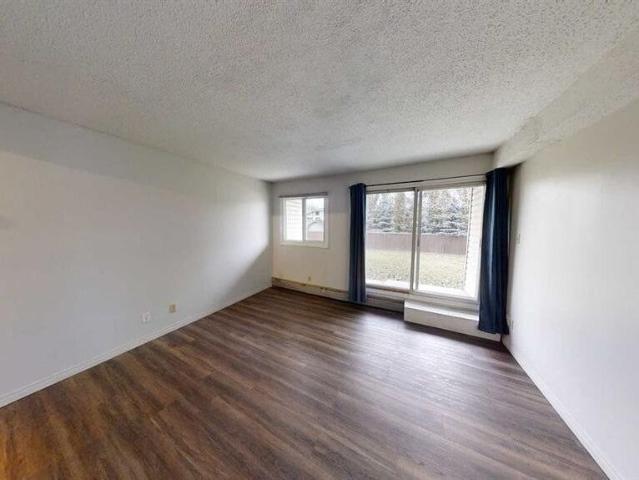 210 5117 44 Street, High Prairie