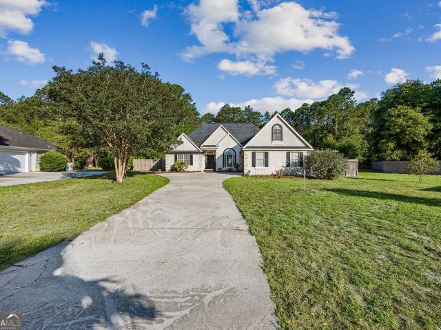 210 Chase Court N