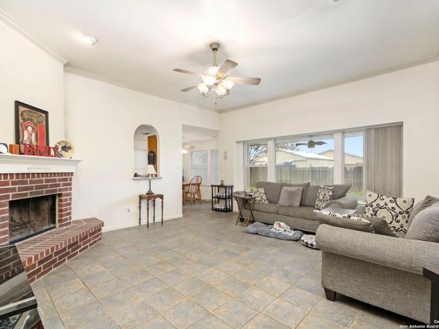 210 Cibolo Branch Dr, Boerne, TX 78006 | MLS #1950