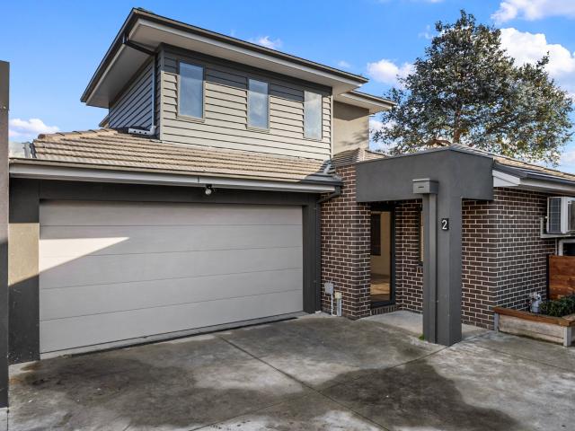 2/10 Borneo Court, Heidelberg West