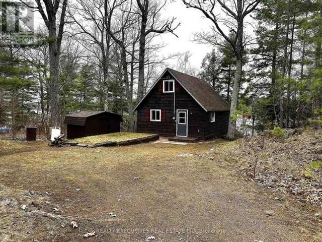 210 Birch Bay Lane, Tay Valley, ON, K0H 2B0 house for sale | Listing ID X13076 | Royal LePage