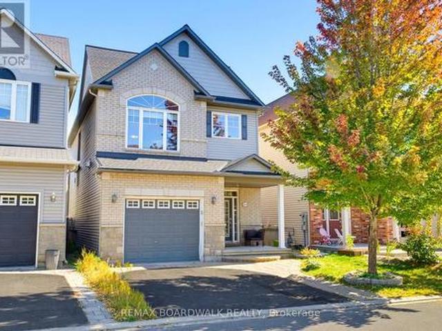 210 Broxburn Crescent, Ottawa, ON, K2J 0N7 house for sale | Listing ID X13824 | Royal LePage