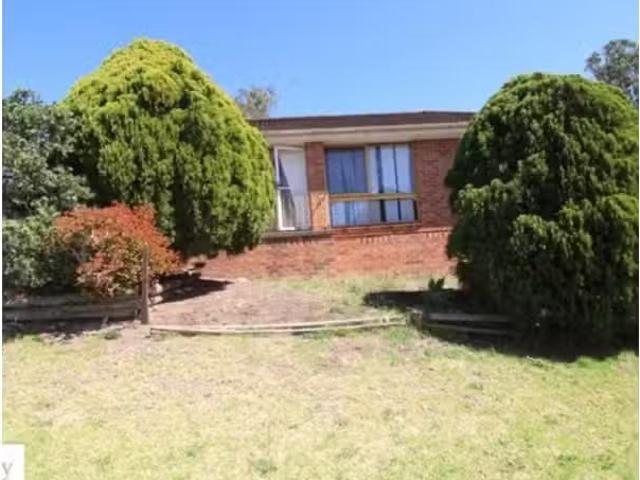 2/10 Griffiths Place Place, Eagle Vale House for rent Listed.