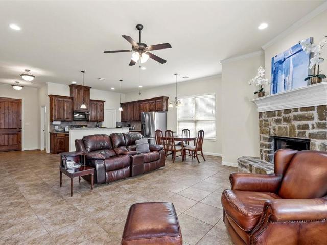 210 Donna Circle