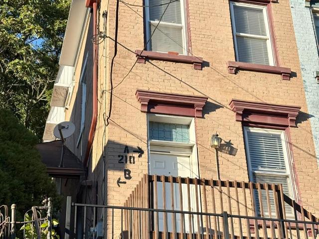 210 Dorsey Street