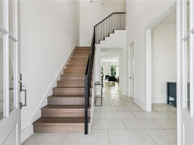 210 E Maple Ridge Drive