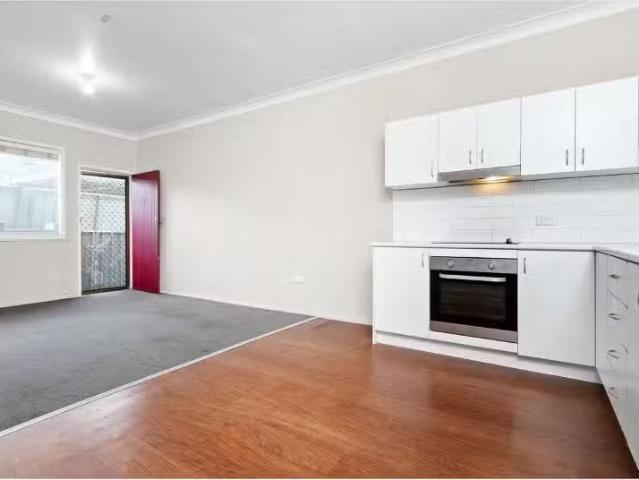 2/10 EK Avenue, Charlestown Apartment for rent Listed by Pres.