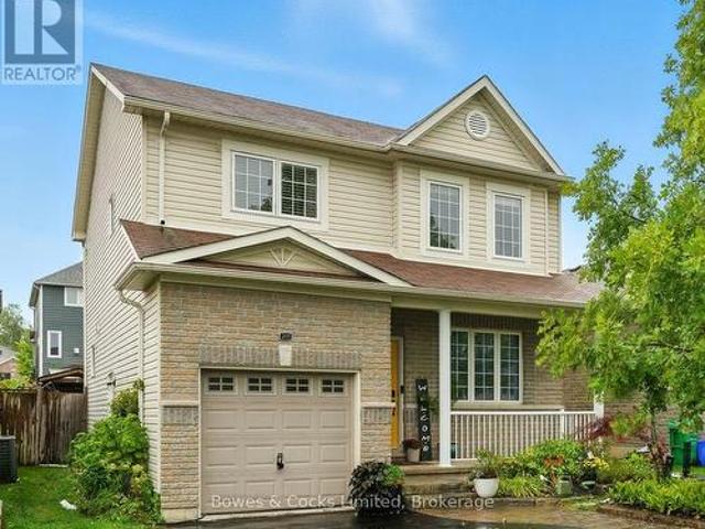 210 Farrier Crescent, Peterborough Northcrest Ward 5, ON, K9L 0A6 house for sale | Listing ID X13863 | Royal LePage