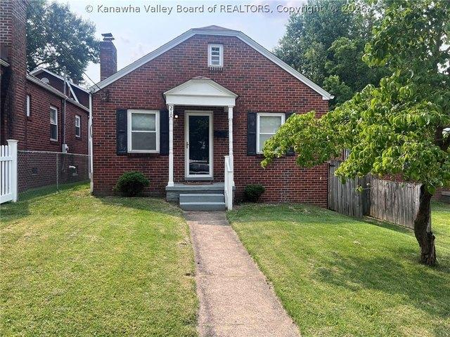 210 Joseph St, South Charleston, WV 25303