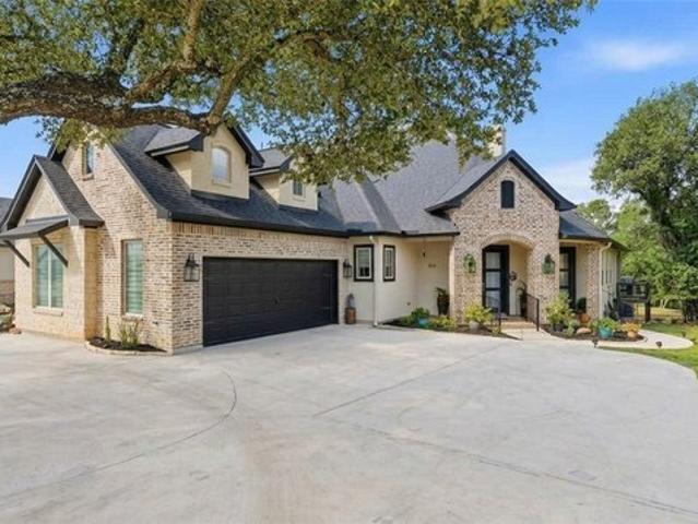210 Jeff Vaughn, Blanco, TX 78606