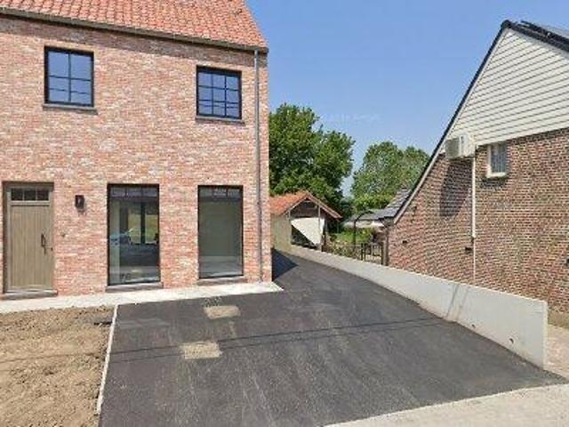 210 m2 apartment for rent in Stad Antwerp