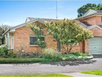 2/10 Mack Street, Moss Vale Apartment for rent Listed by Kati.