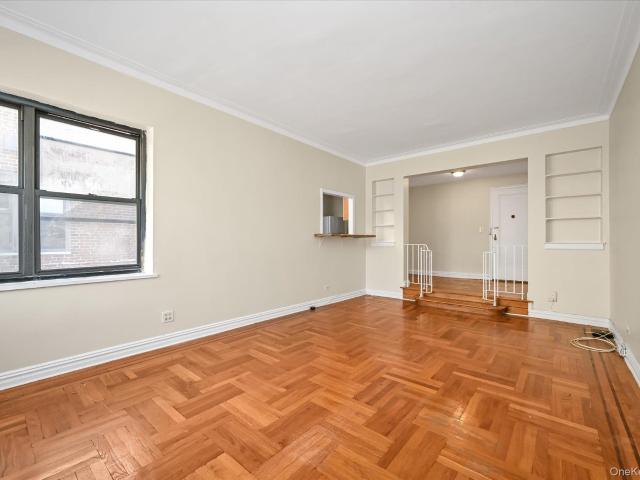 210 Martine Avenue 6M