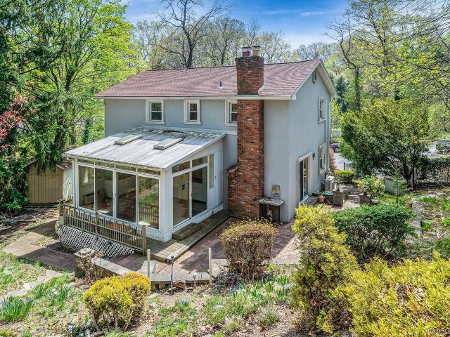 210 Mill Dam Ct, Centerport, NY 11721 | MLS #986237