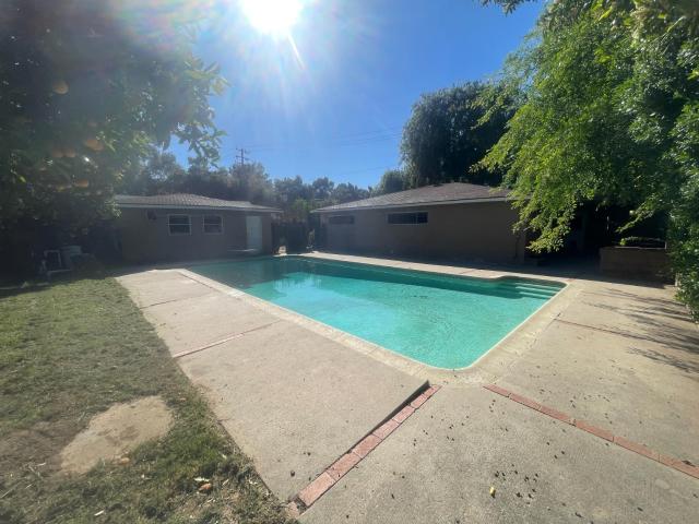 210 N Lomita Ave, Ojai, CA 93023 | MLS #PW26120