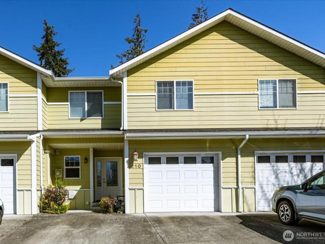 210 NE Melrose Drive