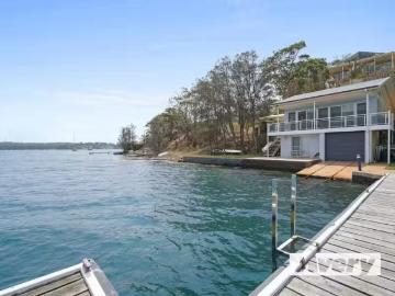 Cockle Creek, Newcastle - Balcony, Air conditioning